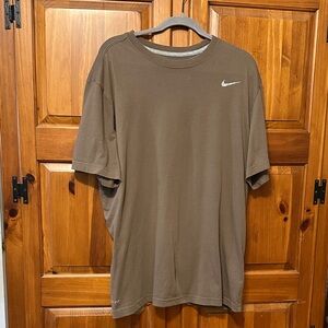 Nike Classic Brown Short Sleeve Tee XXL